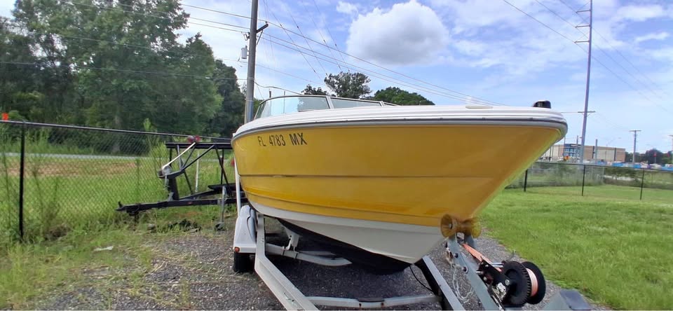 2007 Monterey bow rider
